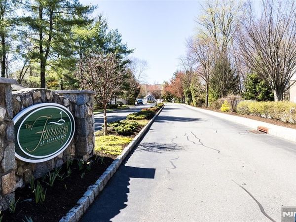 97 Winged Foot Drive 101, Unit 101, LIVINGSTON, NJ 07039
