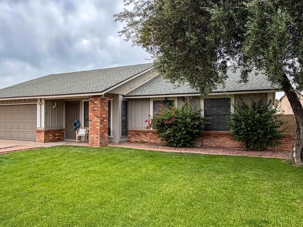 928 E Hope Street, Mesa, AZ 85203