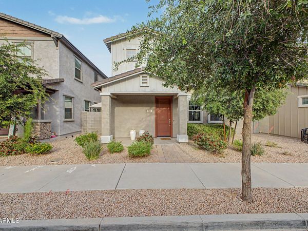 255 N 69TH Place, Mesa, AZ 85207