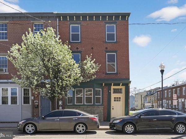 122 N KING STREET, GLOUCESTER CITY, NJ 08030