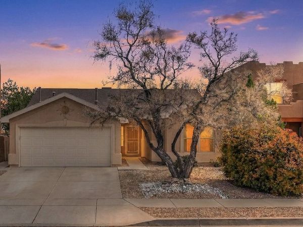 10528 Rosefinch Drive NW, Albuquerque, NM 87114