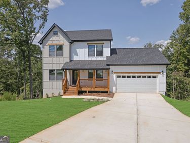 5719 Calm Valley Point, Flowery Branch, GA 30542