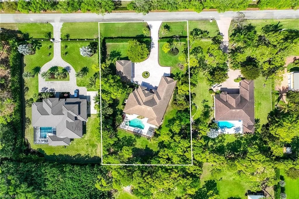 6656 Trail Blvd, Naples, FL 34108 Photo