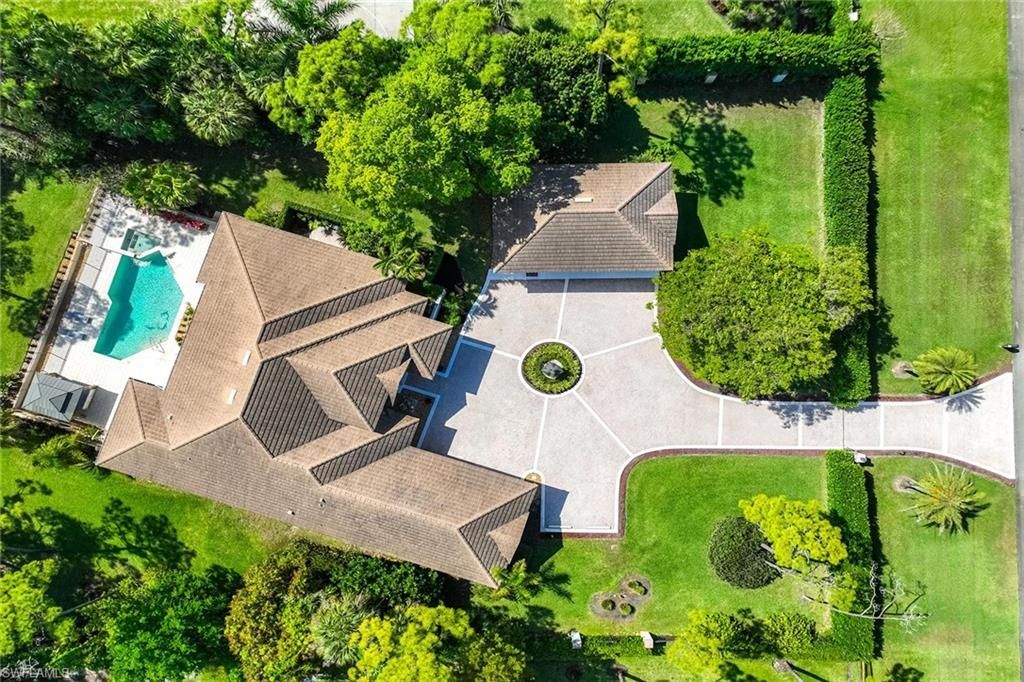 6656 Trail Blvd, Naples, FL 34108 Photo