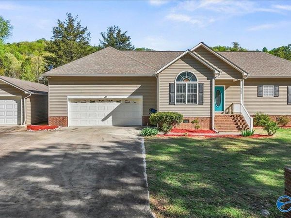 258 Bow Range Road, Guntersville, AL 35976