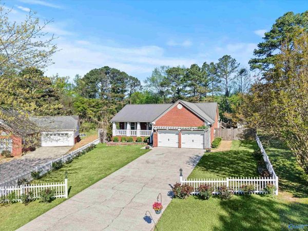 119 Justin Lane, Union Grove, AL 35175