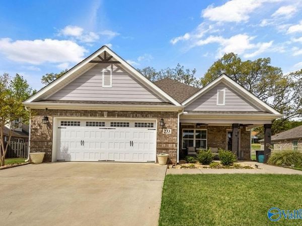 233 Dustin Lane NW, Madison, AL 35757