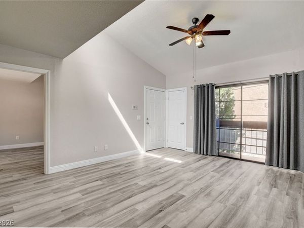 5118 S Jones Boulevard , Unit 201, Las Vegas, NV 89118