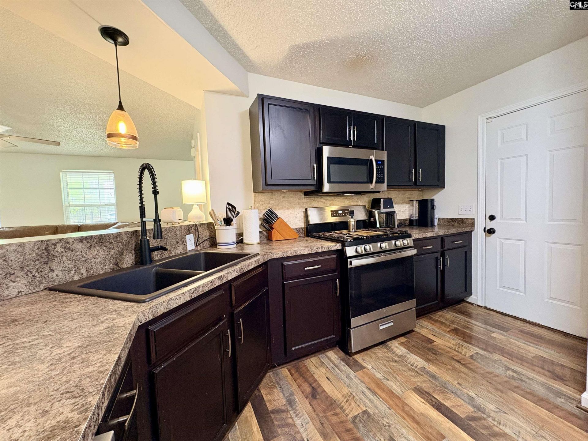 201 Cedar Branch Court Photo 10