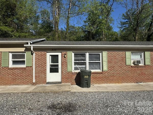 333 Laurel Street , Hudson, NC 28638