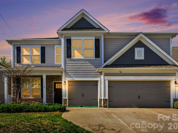 108 W Northstone Road, Mooresville, NC 28115