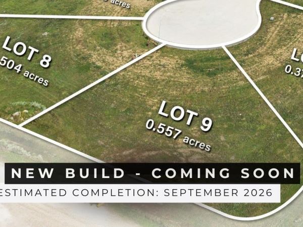 131 Live Oak Drive, Hudson, IA 50643