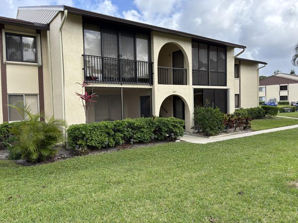 331 Knotty Pine Circle, Unit B-2, Greenacres, FL 33463