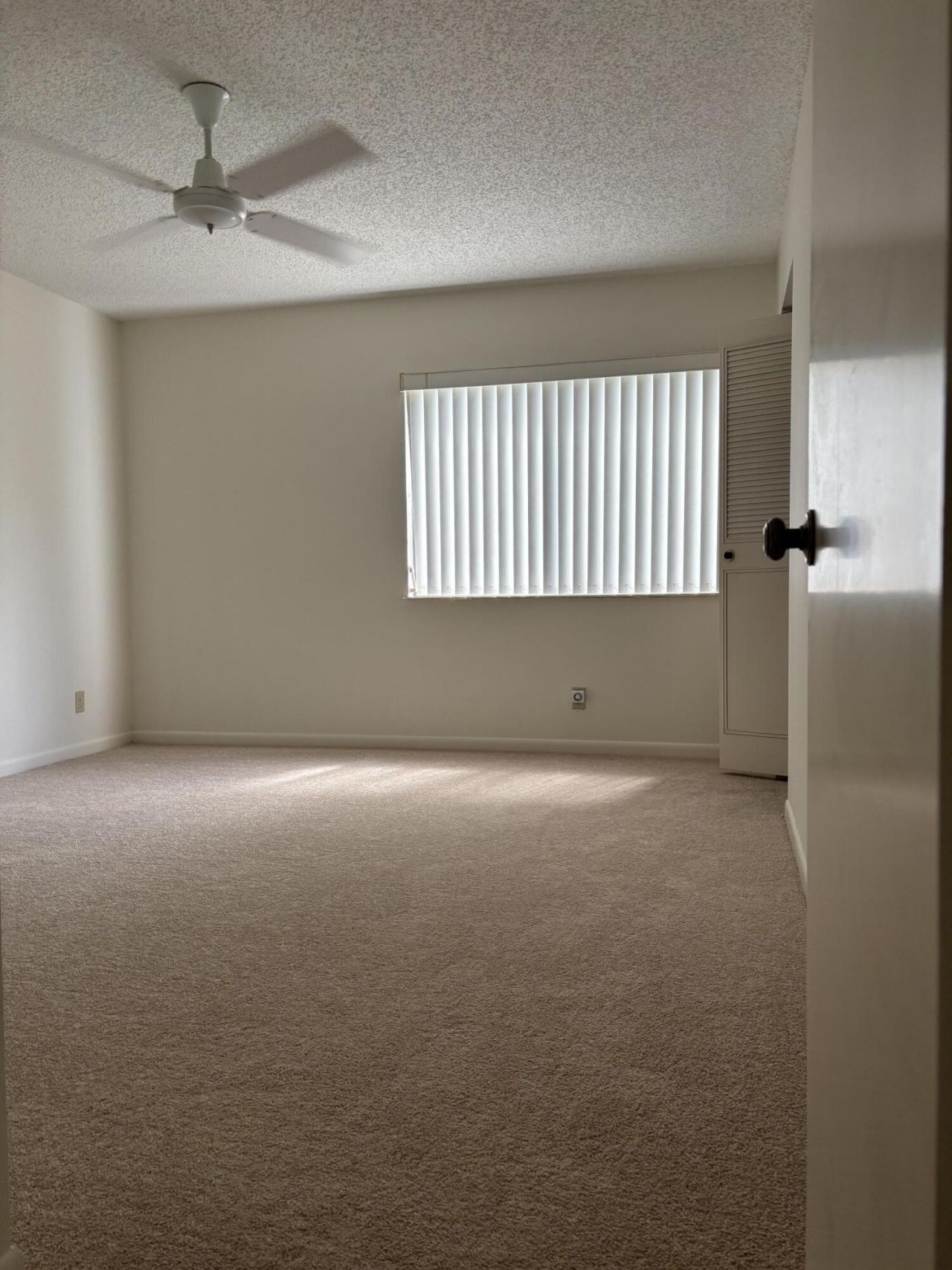 331 Knotty Pine Circle, Unit B-2, Greenacres, FL 33463 Photo