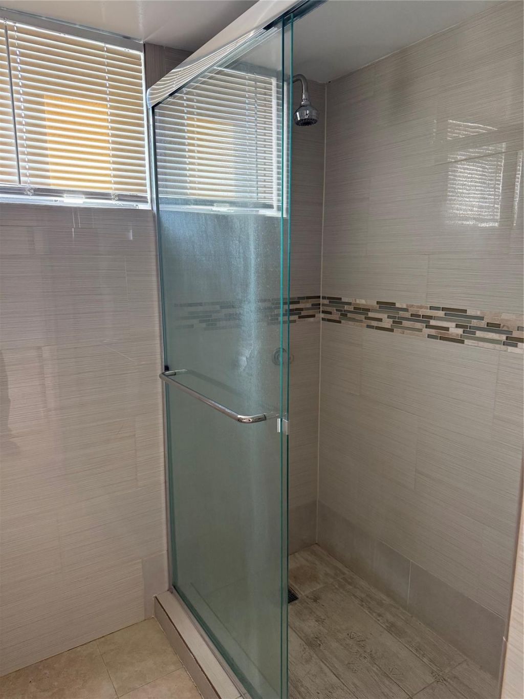 9300 Fontainebleau Boulevard, Unit E101, Miami, FL 33172 Photo