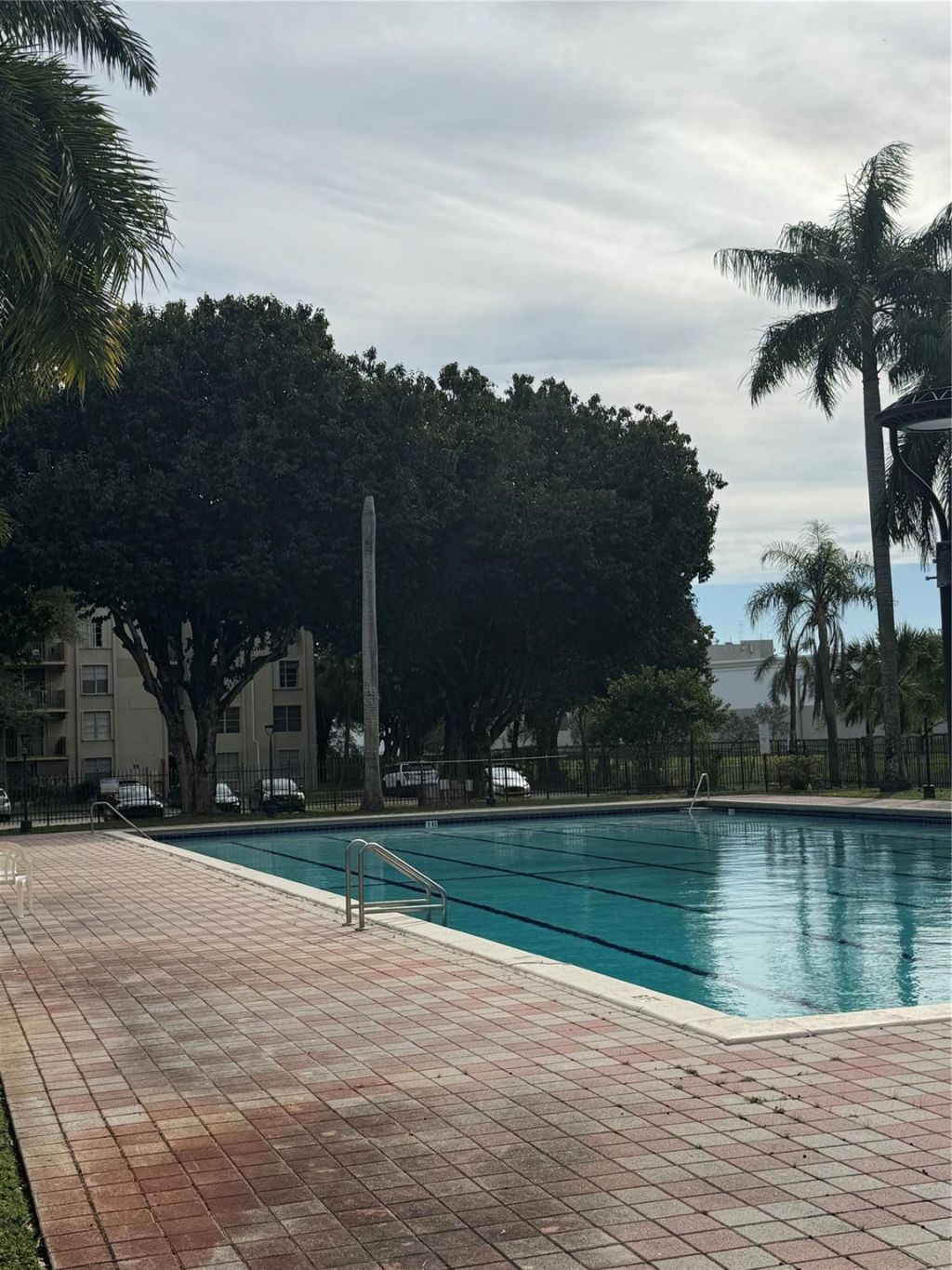 9300 Fontainebleau Boulevard, Unit E101, Miami, FL 33172 Photo