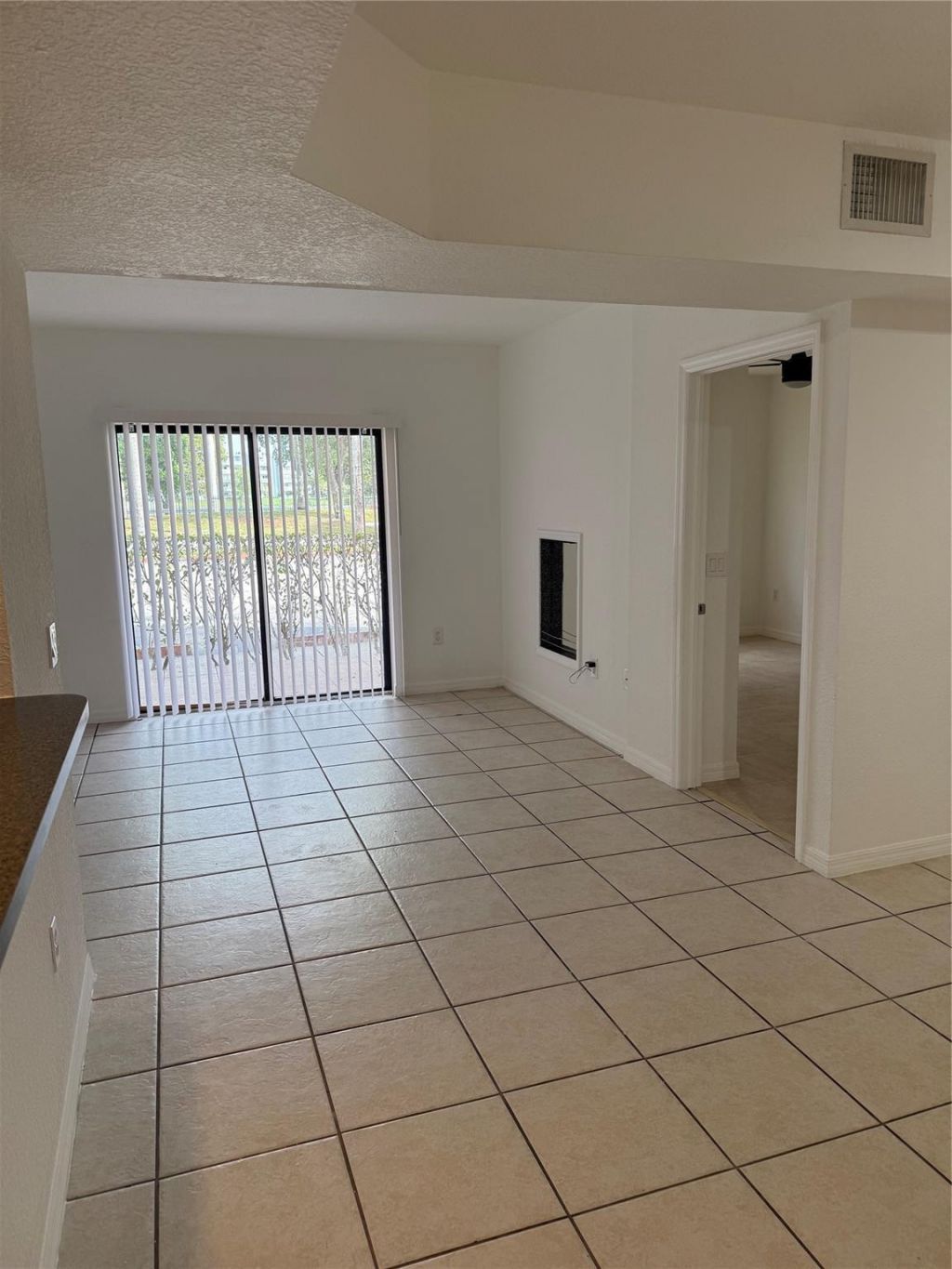 9300 Fontainebleau Boulevard, Unit E101, Miami, FL 33172 Photo