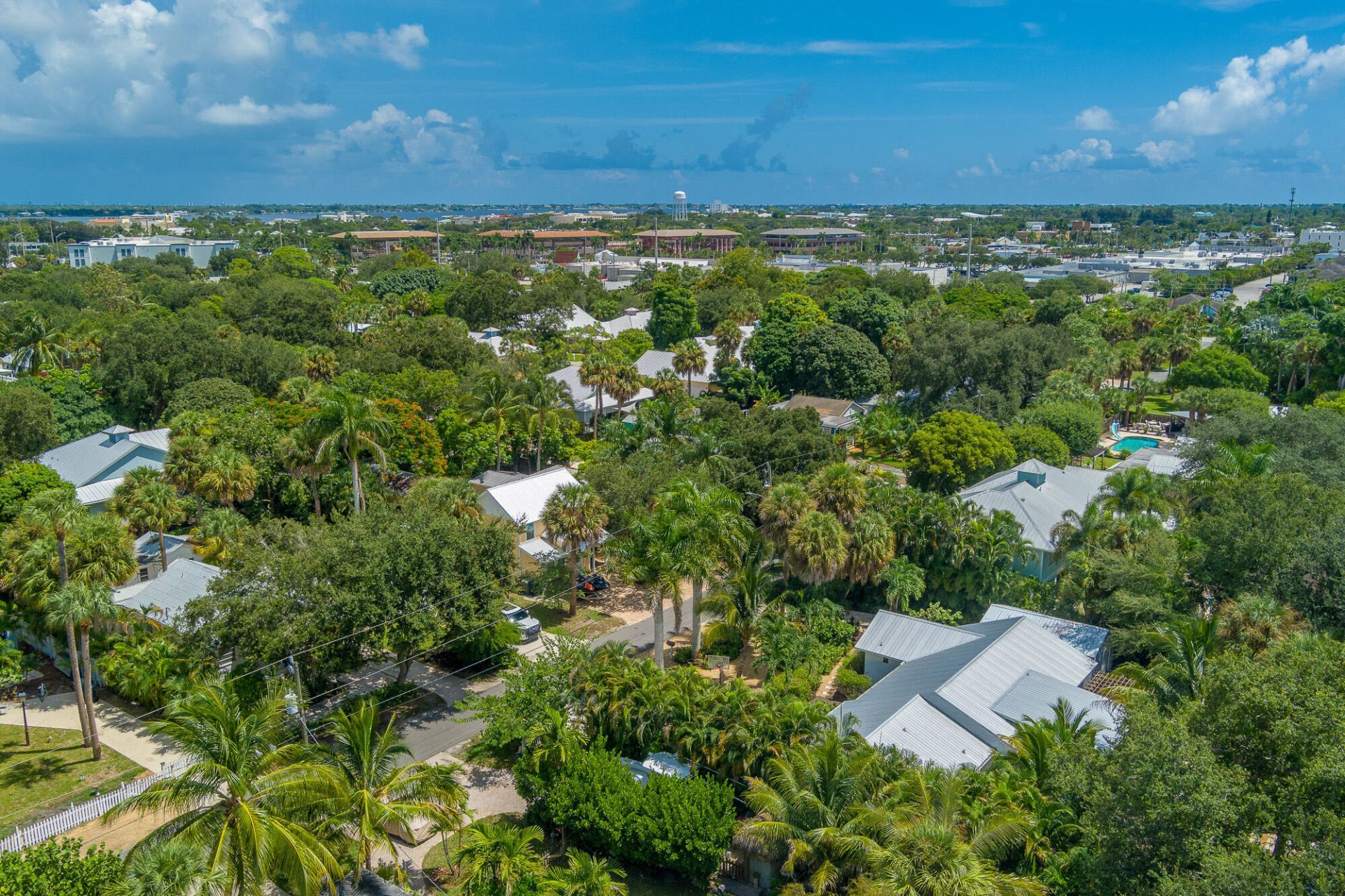 547 SW Riverview Street, Stuart, FL 34994 Photo