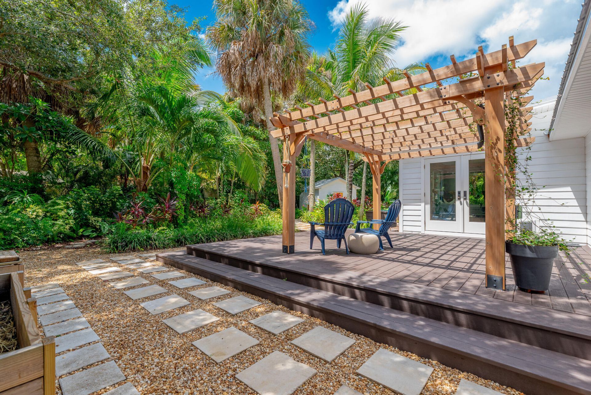 547 SW Riverview Street, Stuart, FL 34994 Photo