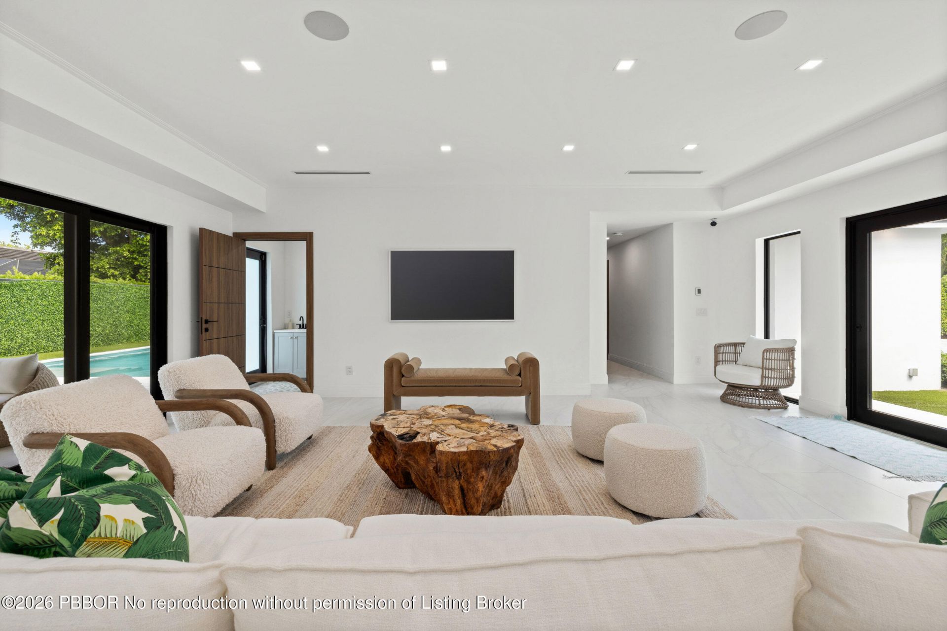 1099 S Atlantic Drive, Lantana, FL 33462 Photo