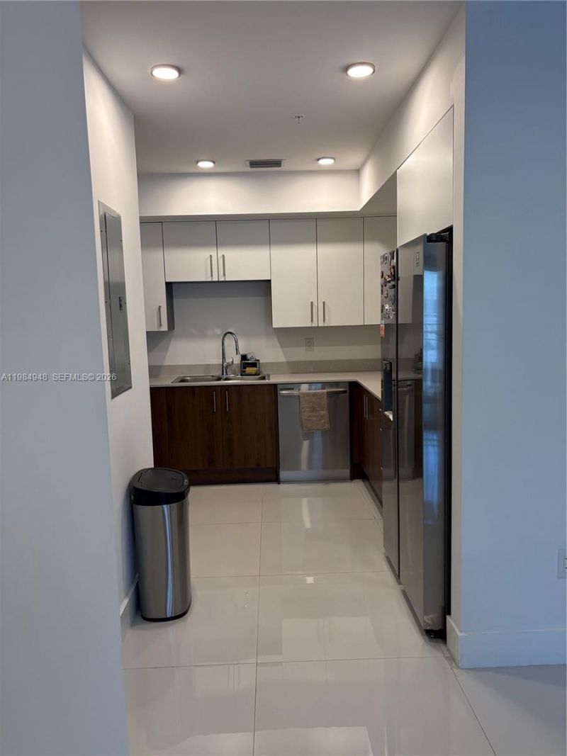 10950 NW 82nd St, Unit 319, Doral, FL 33178 Photo