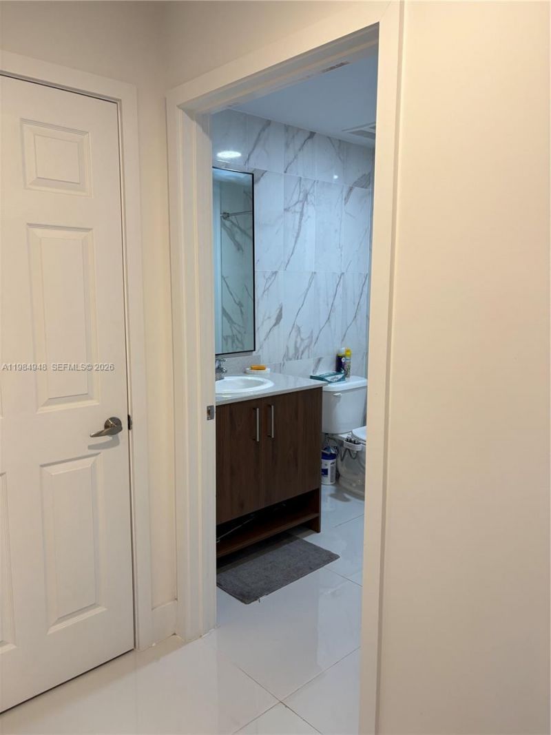10950 NW 82nd St, Unit 319, Doral, FL 33178 Photo