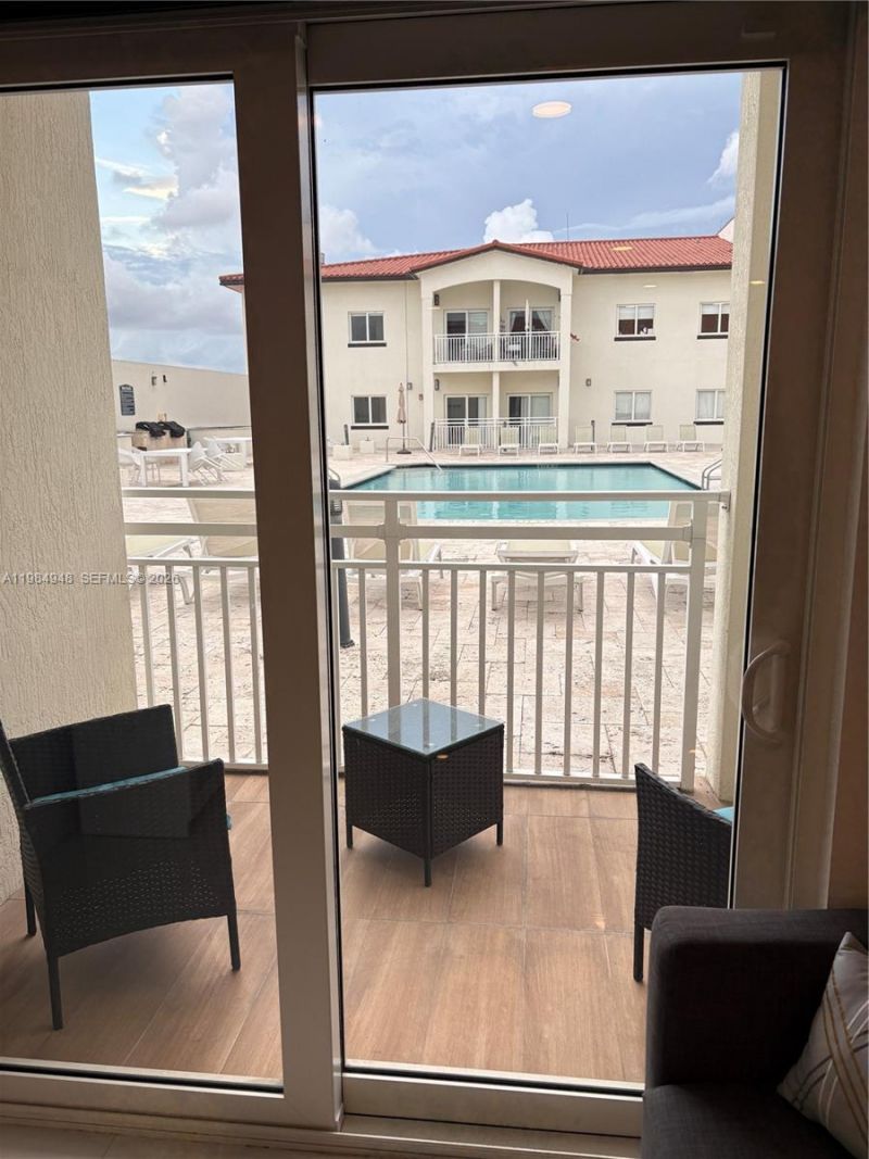 10950 NW 82nd St, Unit 319, Doral, FL 33178 Photo