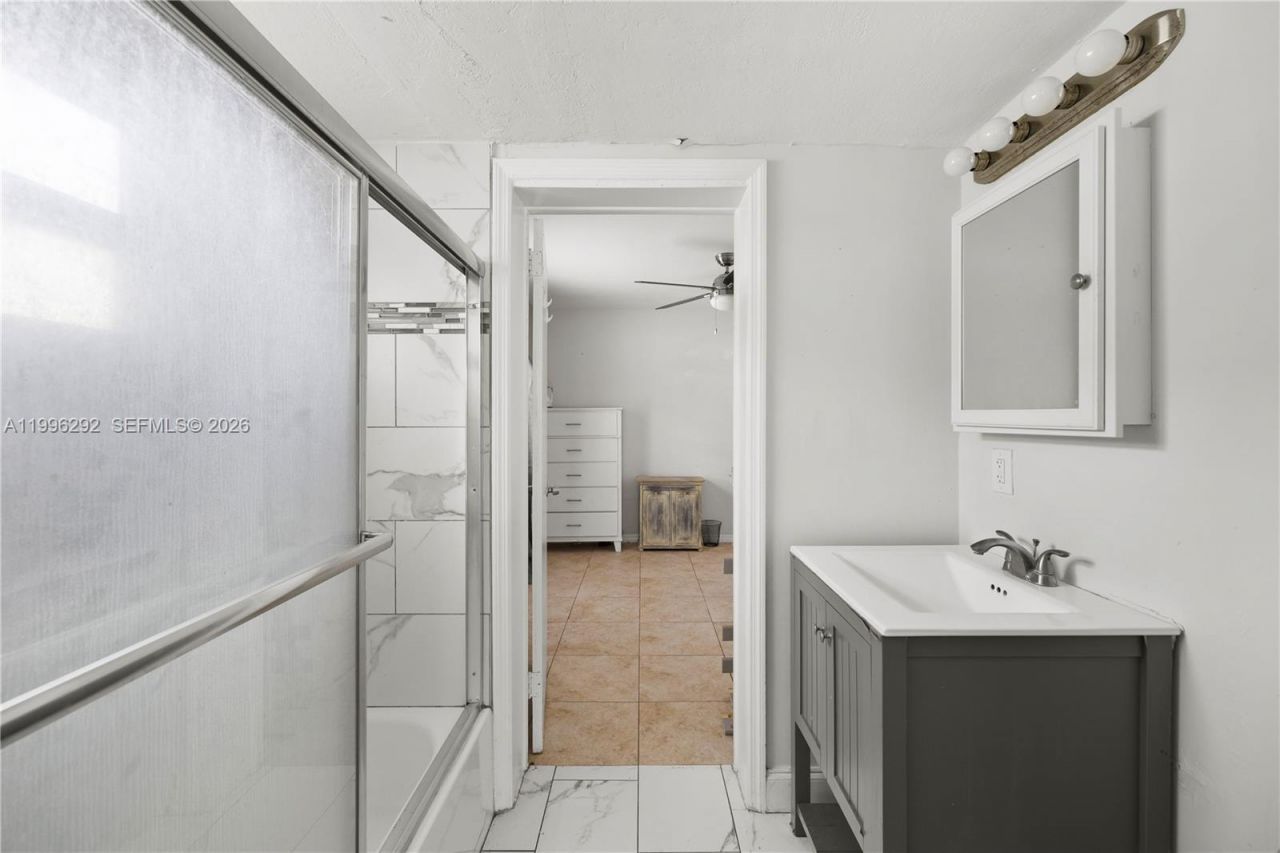 417 SW 1st Ave , Boynton Beach, FL 33435 Photo