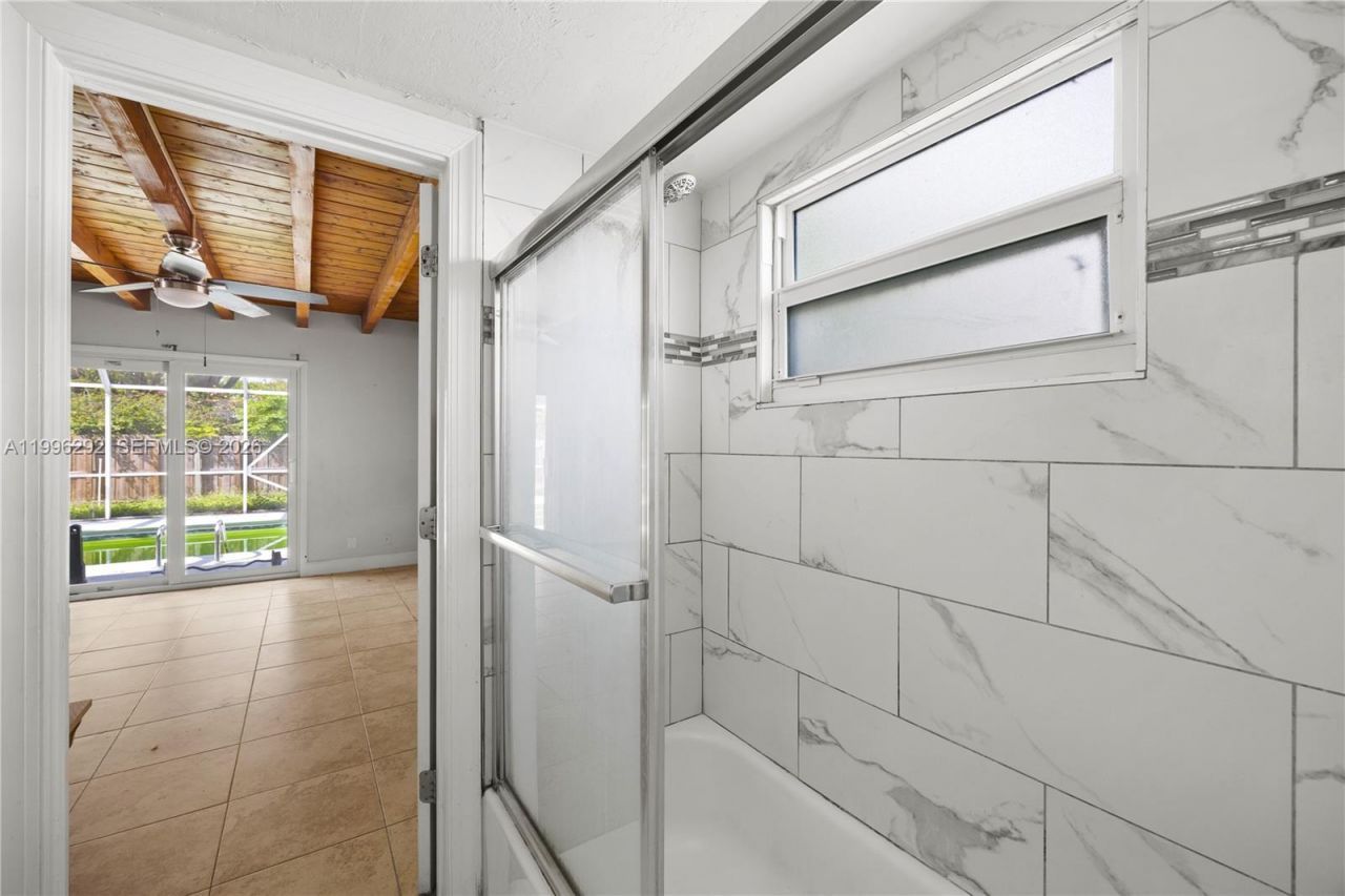 417 SW 1st Ave , Boynton Beach, FL 33435 Photo