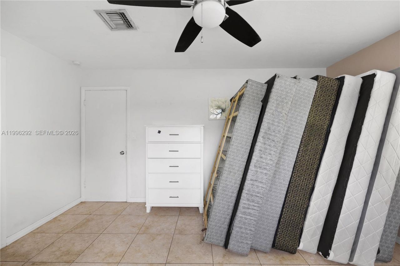 417 SW 1st Ave , Boynton Beach, FL 33435 Photo