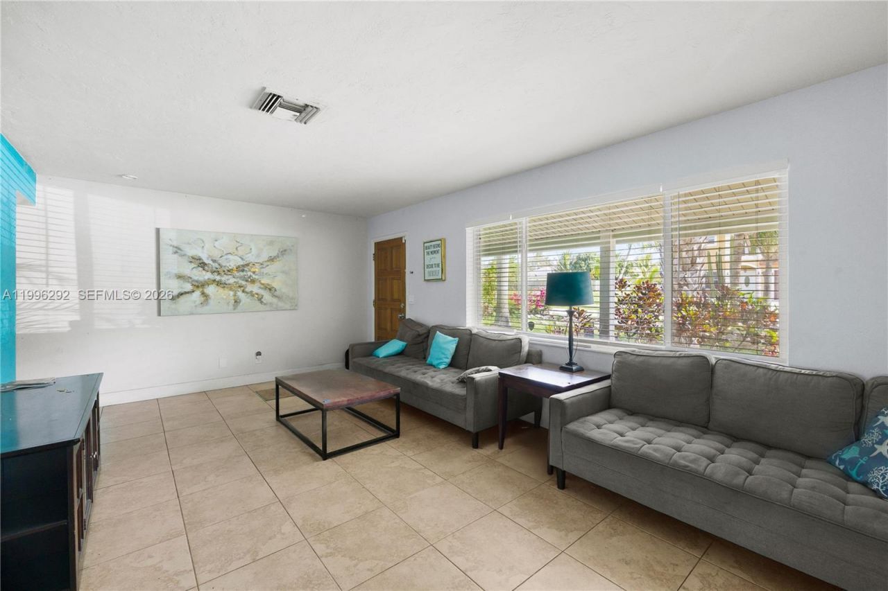 417 SW 1st Ave , Boynton Beach, FL 33435 Photo