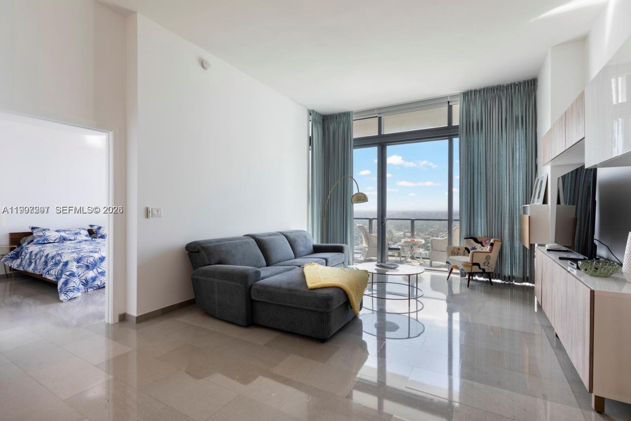 88 SW 7th St, Unit 4106, Miami, FL 33130 Photo