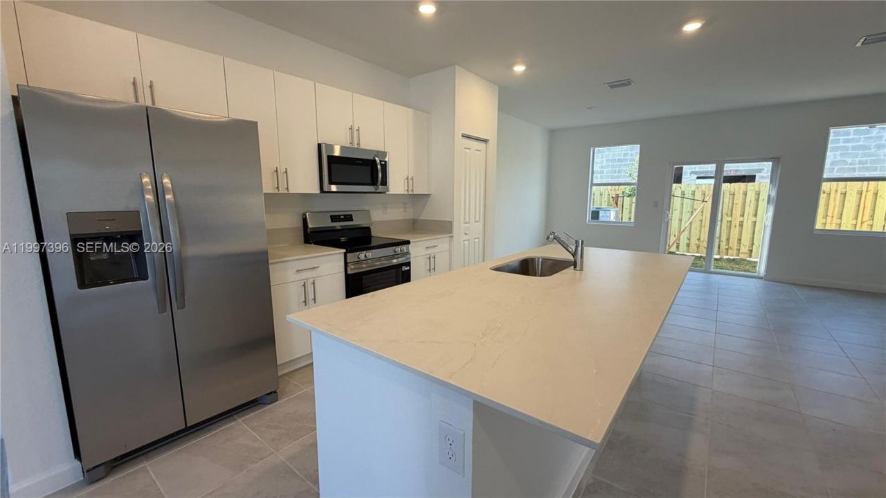 1087 SE 2nd Ter, Unit 1087, Florida City, FL 33034 Photo