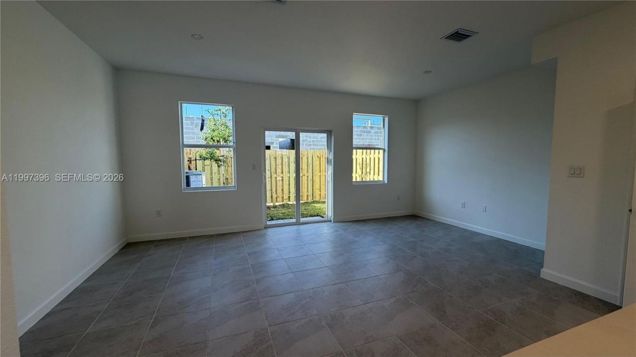 1087 SE 2nd Ter, Unit 1087, Florida City, FL 33034 Photo