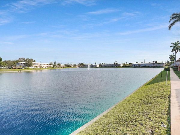 820 SW 11th Ave , Unit 5B, Hallandale Beach, FL 33009