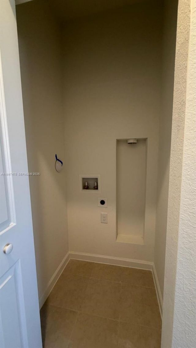 1077 SE 2nd Ter, Unit 1077, Florida City, FL 33034 Photo