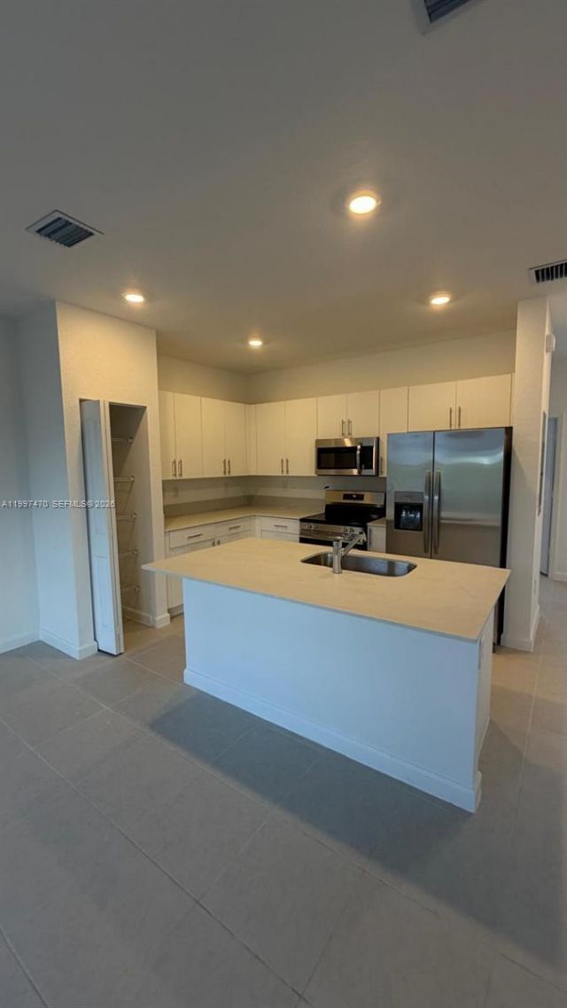 1077 SE 2nd Ter, Unit 1077, Florida City, FL 33034 Photo