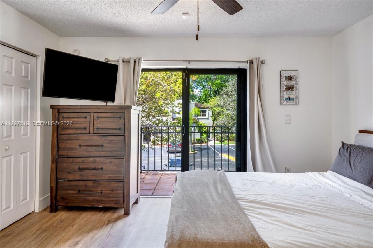 10415 SW 154th Ct, Unit 2, Miami, FL 33196 Photo