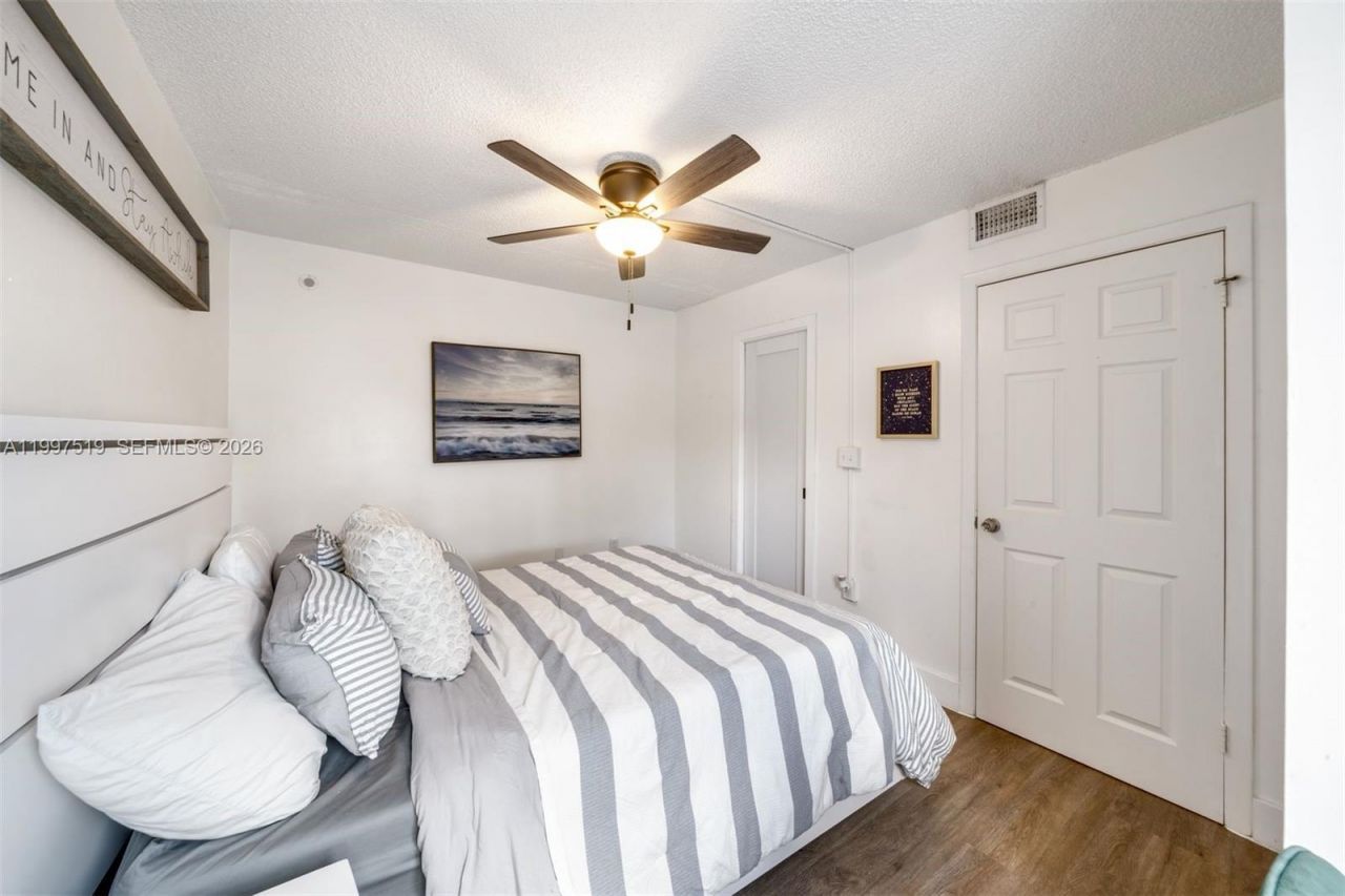 10415 SW 154th Ct, Unit 2, Miami, FL 33196 Photo