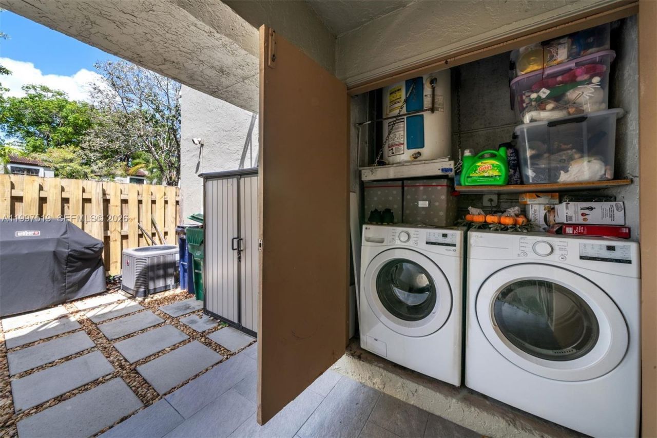 10415 SW 154th Ct, Unit 2, Miami, FL 33196 Photo