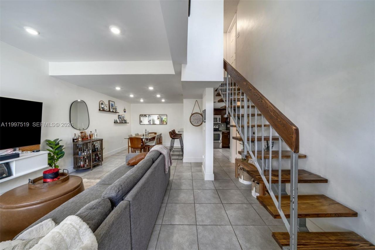 10415 SW 154th Ct, Unit 2, Miami, FL 33196 Photo