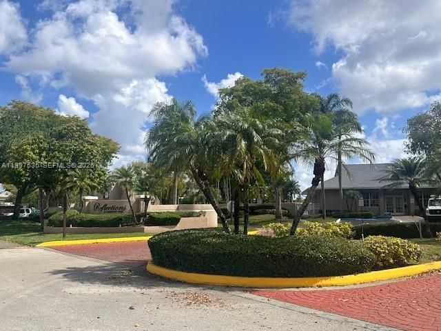 1851 NW 96th Ter , Unit 6F, Pembroke Pines, FL 33024 Photo