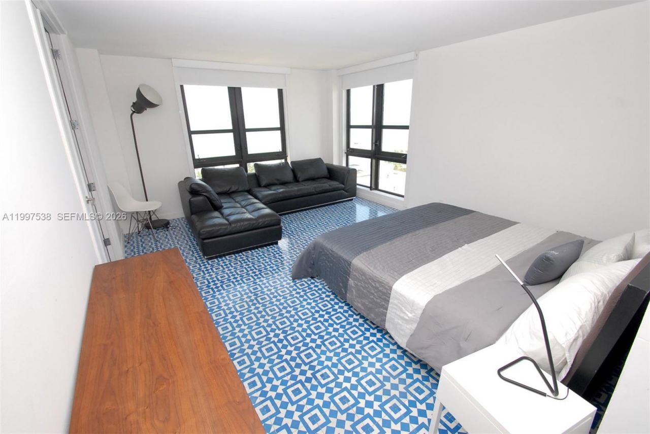 1800 Collins Ave, Unit 18F, Miami Beach, FL 33139 Photo