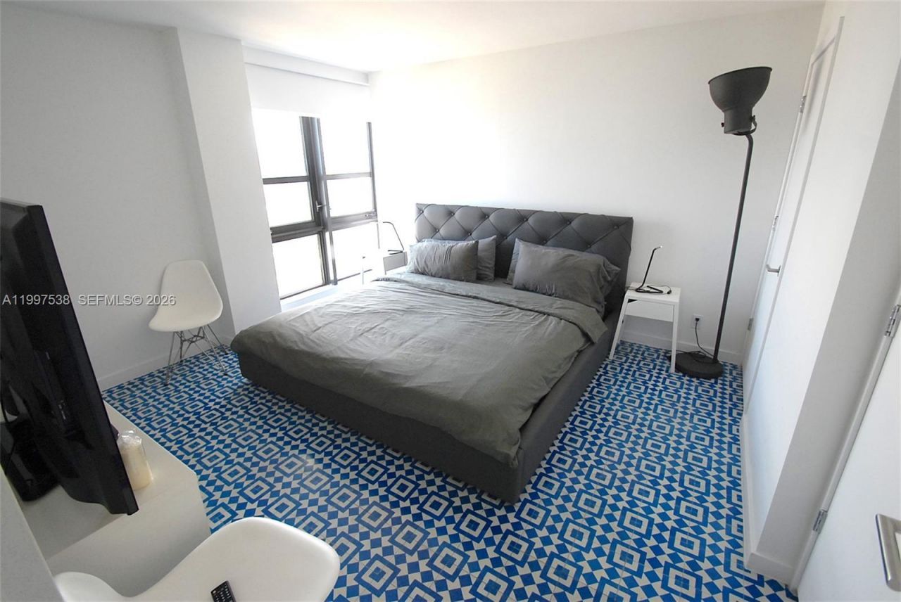 1800 Collins Ave, Unit 18F, Miami Beach, FL 33139 Photo