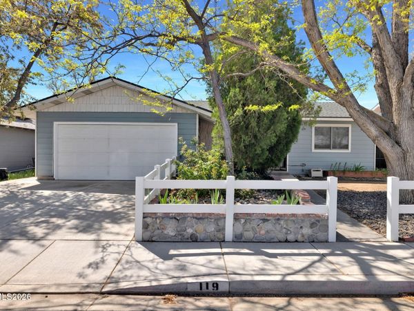 119 Devere Way, Sparks, NV 89431