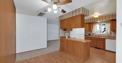 119 Devere Way, Sparks, NV 89431 Photo