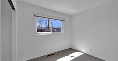 119 Devere Way, Sparks, NV 89431 Photo