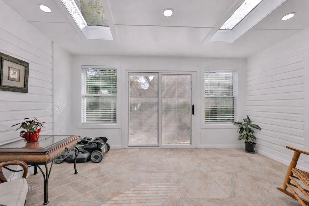 5516 Springs Ave. Photo 27