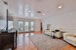 5516 Springs Ave. photo 4