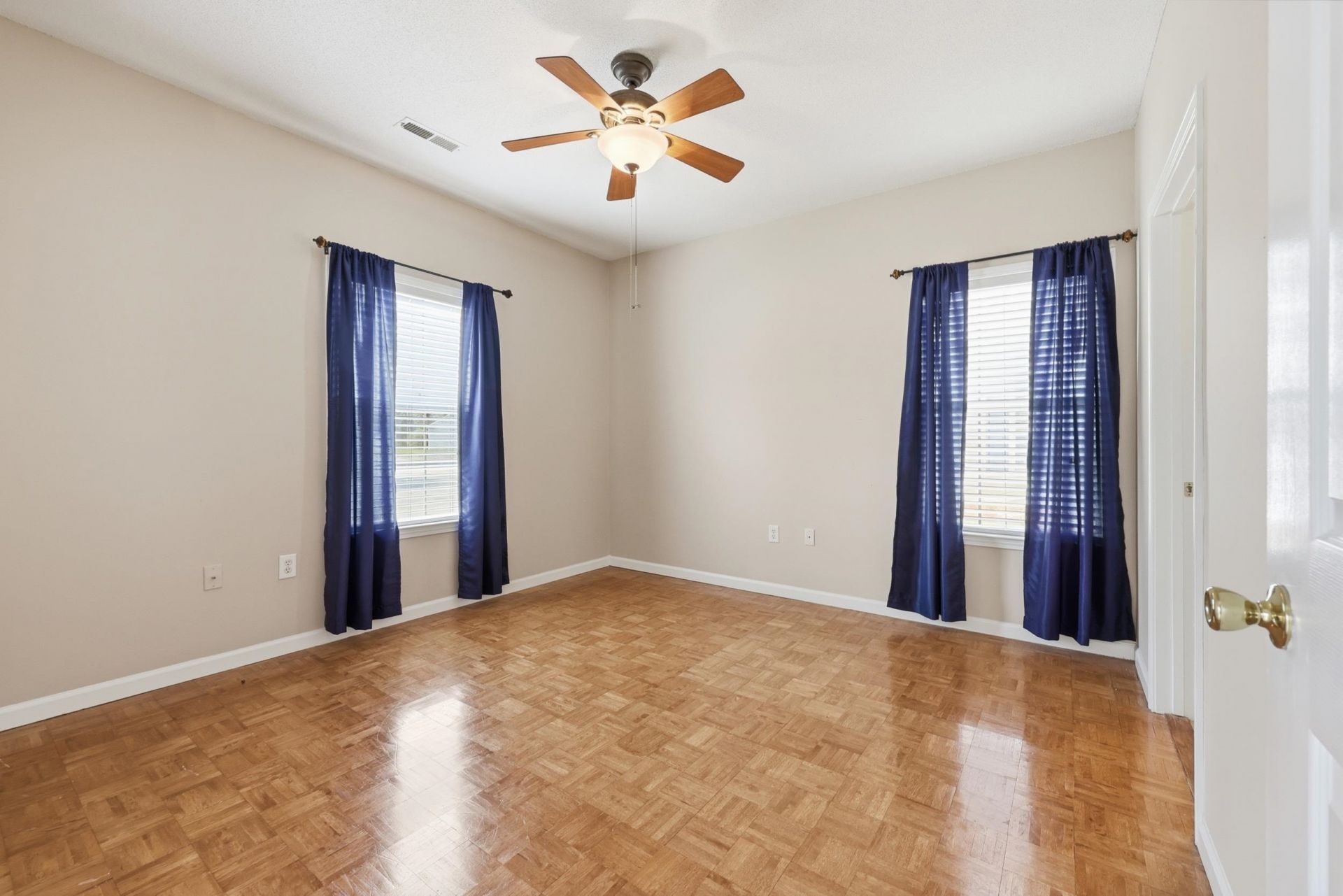 248 Sun Colony Blvd. Photo 19